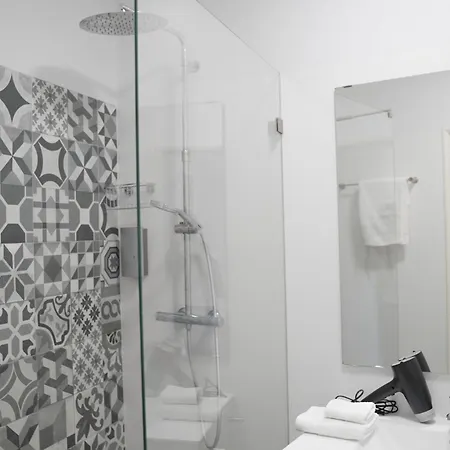 Lovely Beira Mar T2 Da Rocha Appartamento Portimão